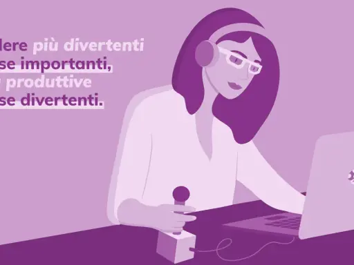 La gamification in azienda rende le sfide più divertenti e il lavoro più produttivo. Una donna con cuffie e occhiali lavora al laptop, con un microfono in mano.
