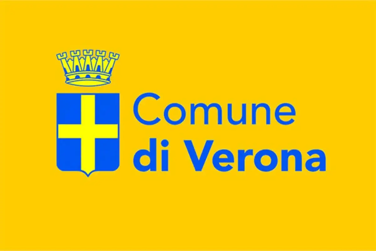Stemma del Comune di Verona con la scritta 
